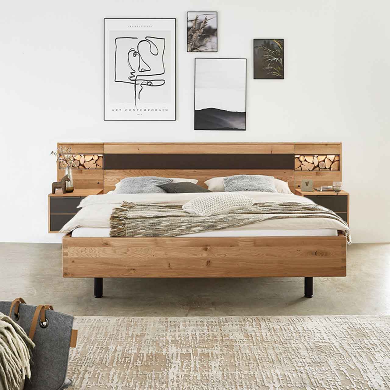 Wöstmann WSM 3100 Bett mit Konsole und Paneel